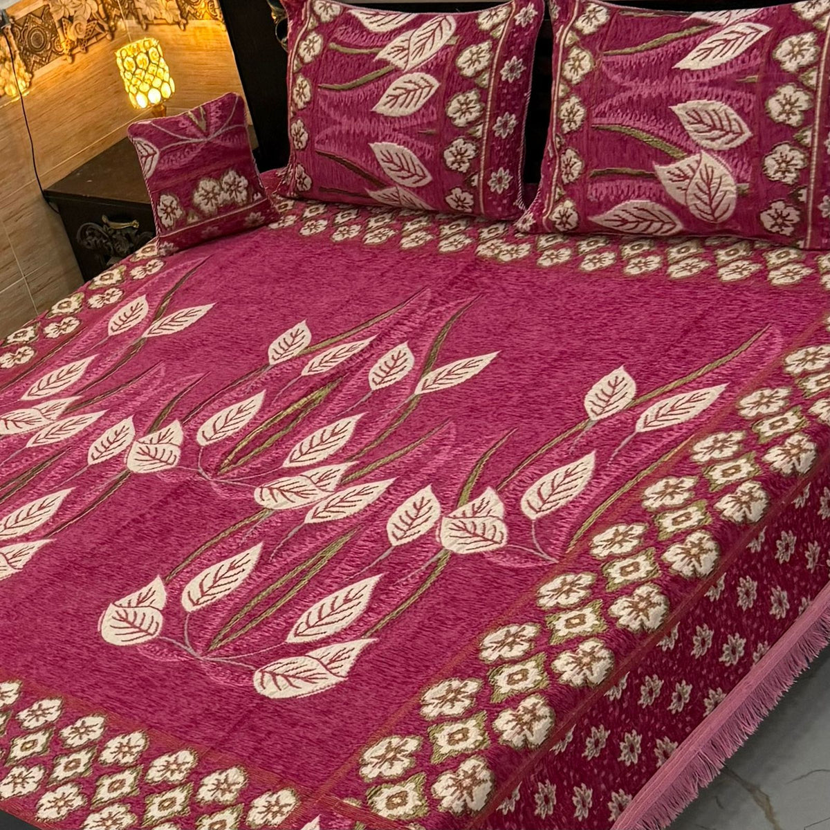4Pc Velvet Jaquard Bedsheet VJD 035