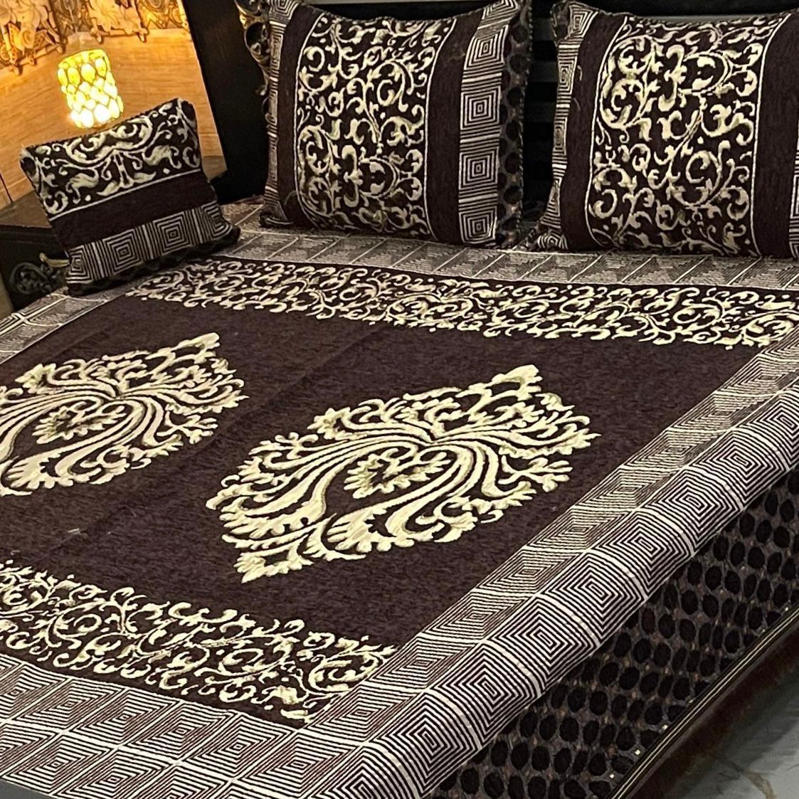4Pc Velvet Jaquard Bedsheet VJD 047